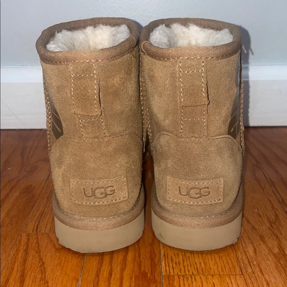 UGG Chestnut Ankle Boots (barely used) - Picture 2 of 6